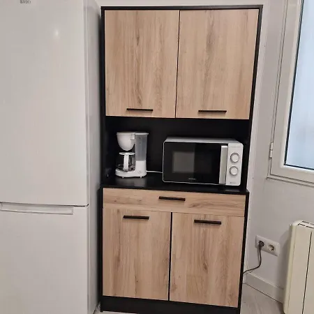 La Camara De Zuvillaga شقة