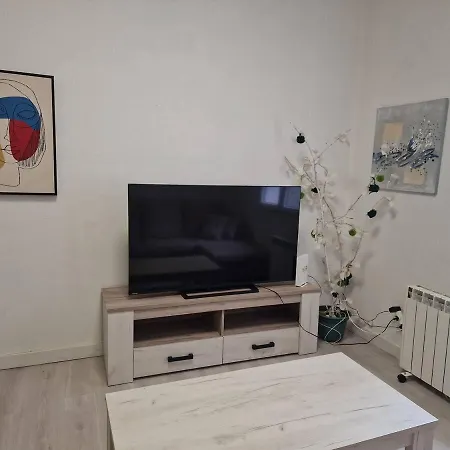 La Camara De Zuvillaga Lägenhet *